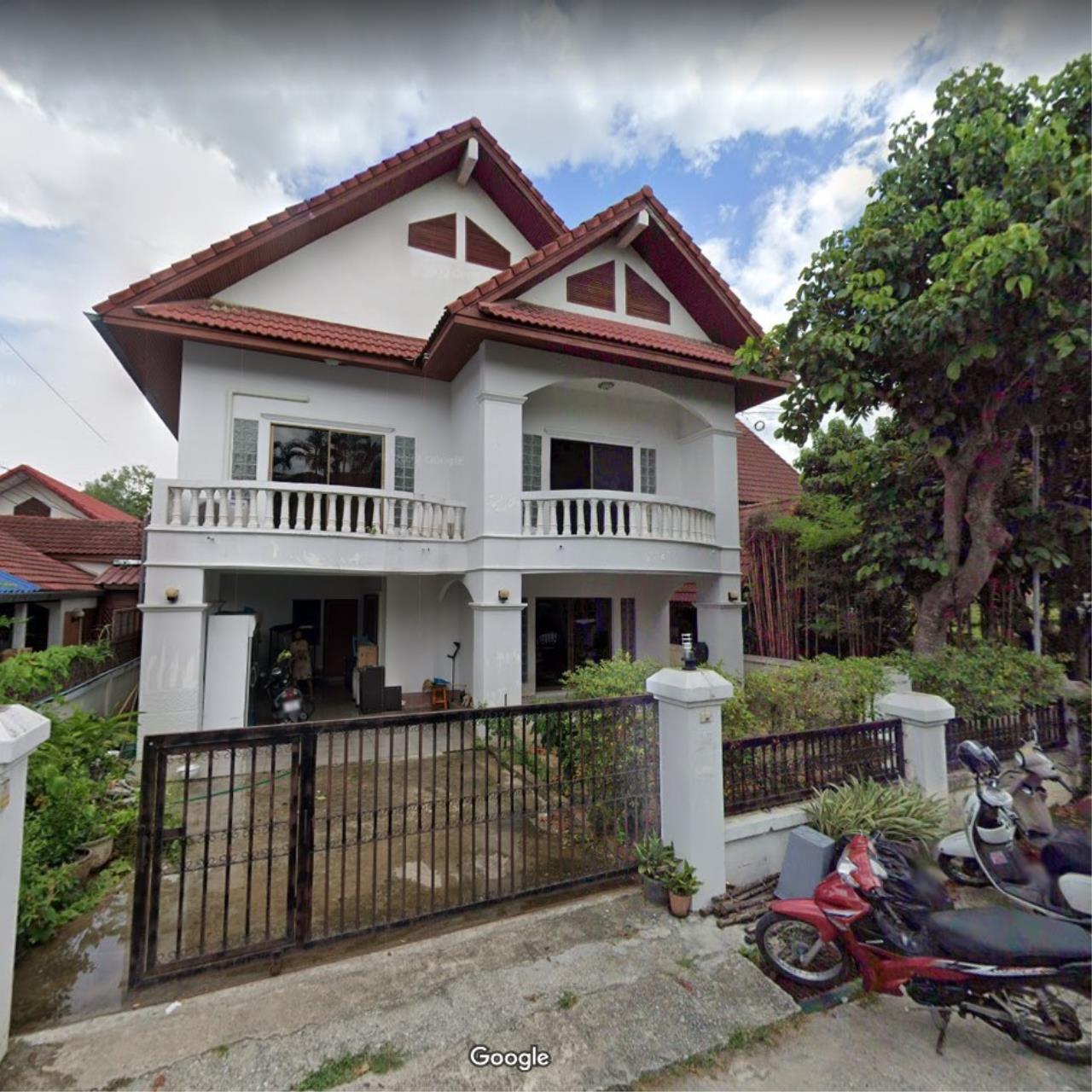 House for rent in Suthep zone near Chiang Mai University.