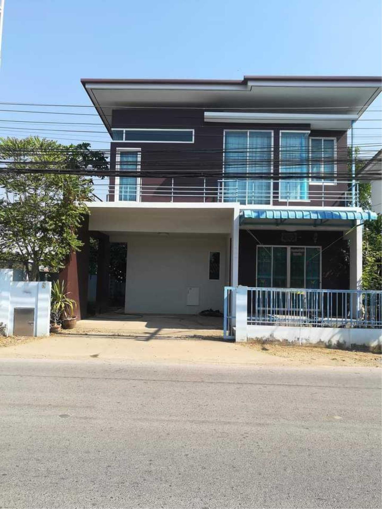 House for rent in Hang Dong zone near Panya Den School