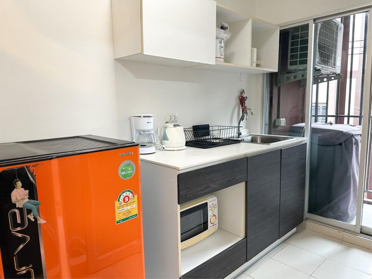 Sold with tenant D Wiang Santitham, 3rd floor, Building A