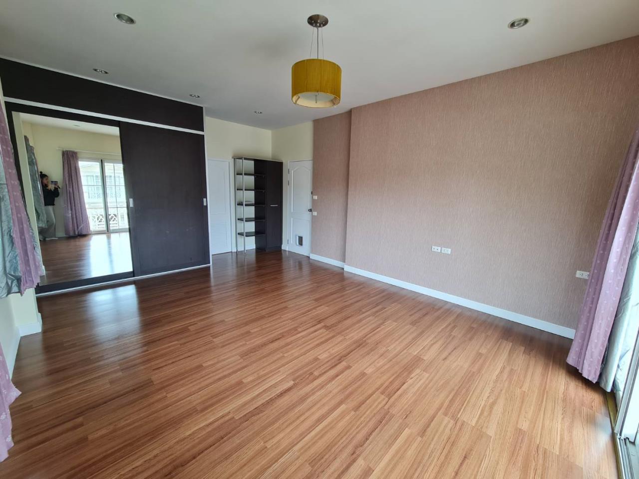 House for sale in Hang Dong area