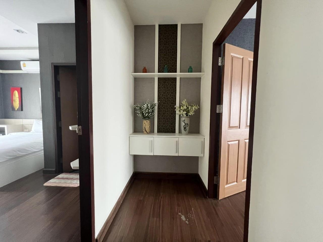 Townhome for sale/rent in Chet Yot zone near Maya One Nimman.