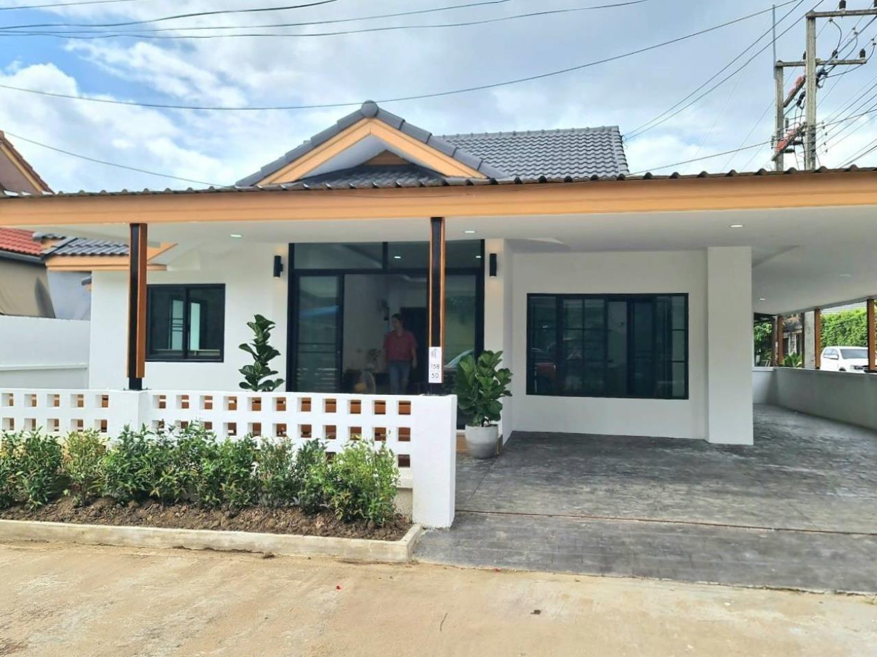 House for sale, minimalist style, Saraphi zone