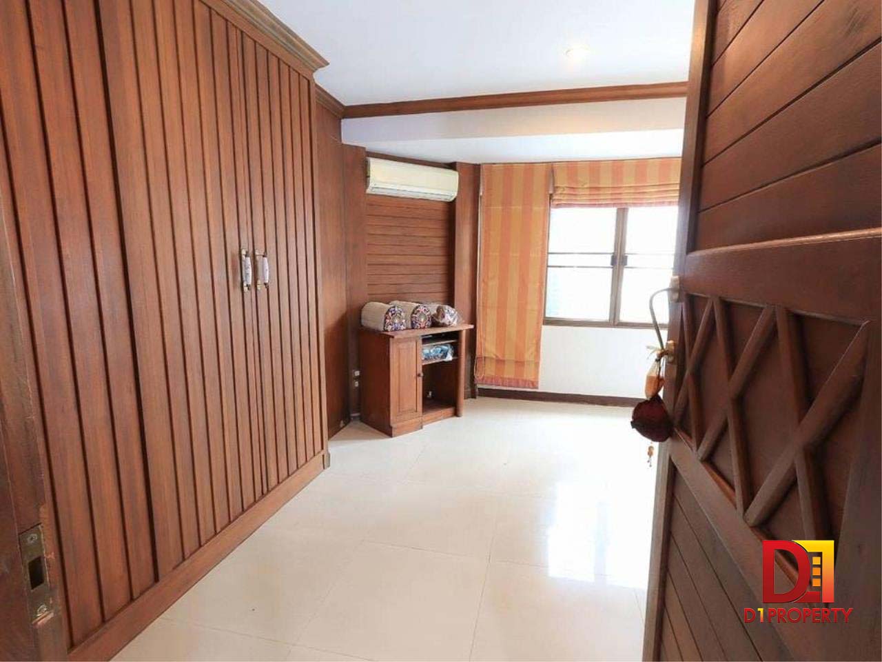 Sell Nakorn Phing Condominium, Nimman, 2nd floor