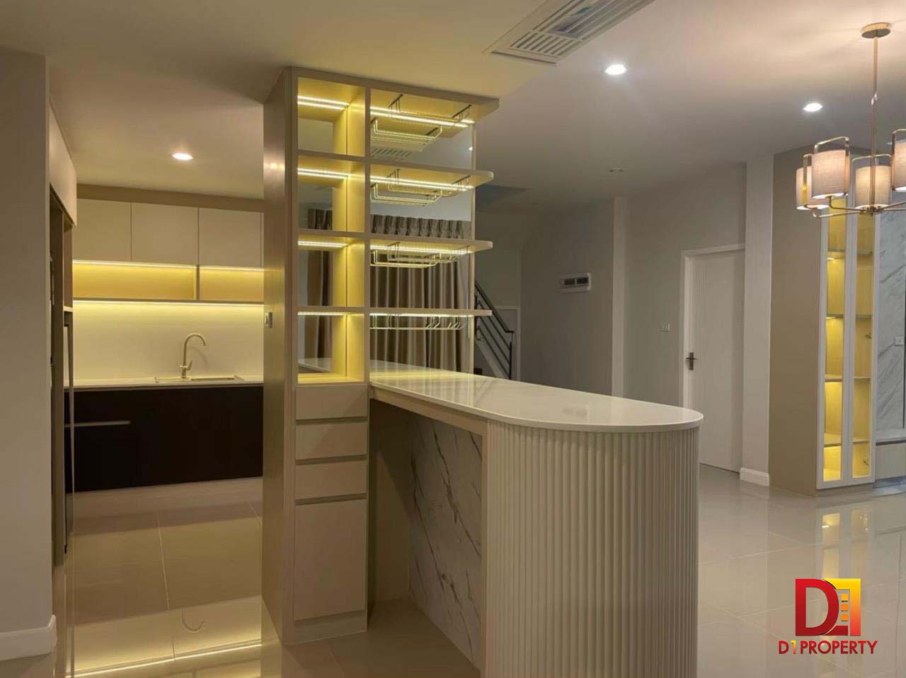 Luxury house for sale, San Kamphaeng zone