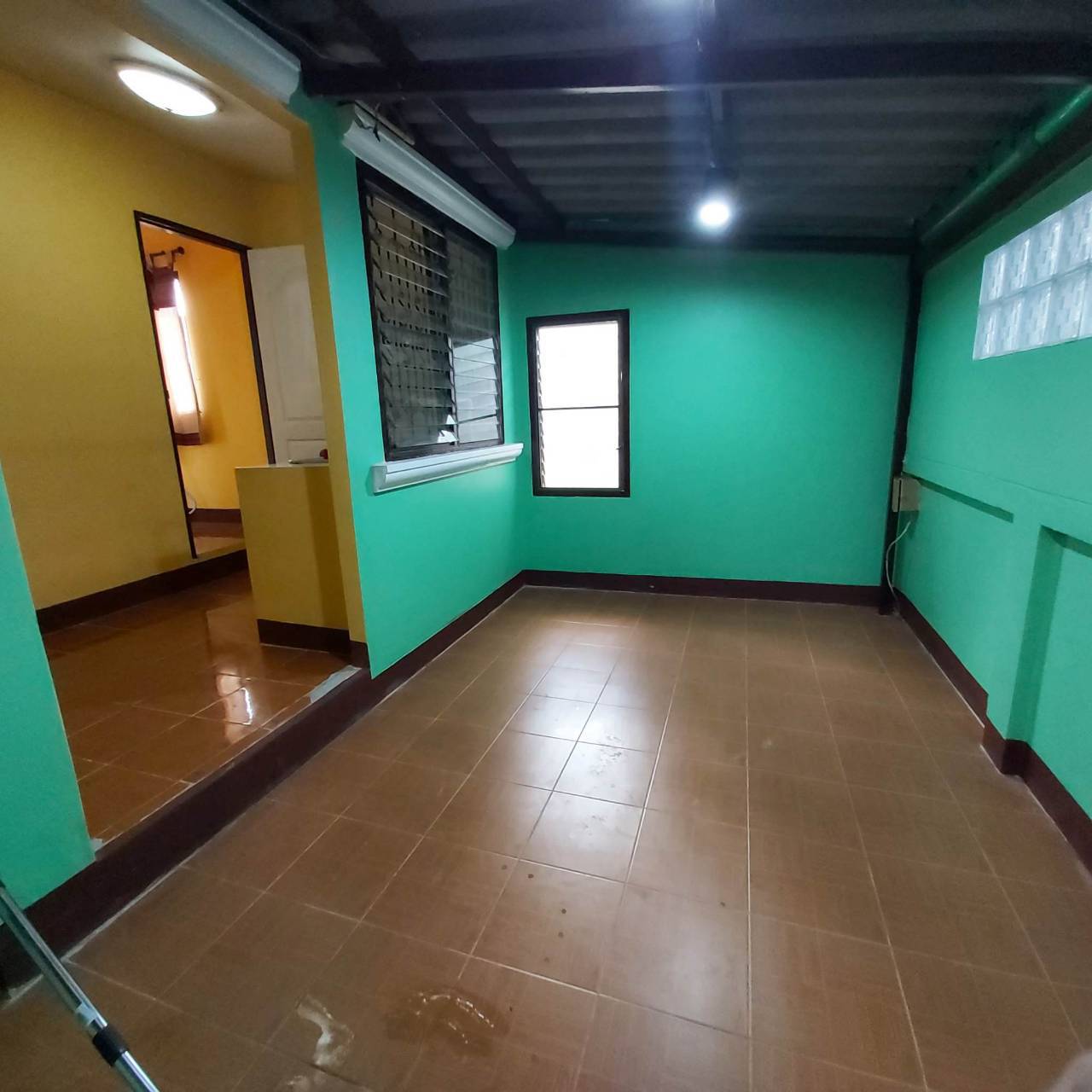 📢House for rent near Ruamchok Market