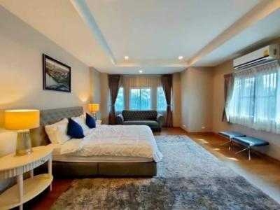 House for sale in Wang Tan Village project.