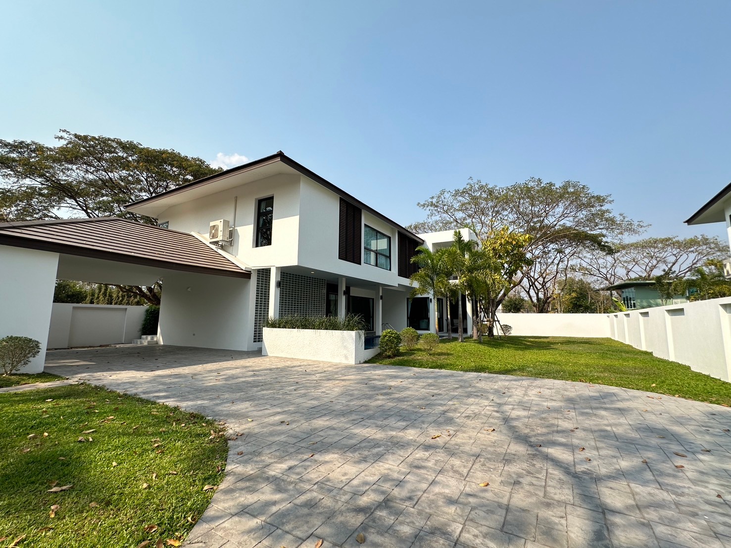  Modern Pool villa with furniture, Wang Tan Village.