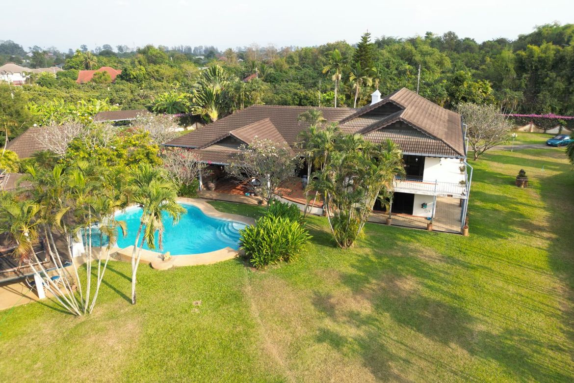 Pool Villa for sale, fully furnished, Nong Phueng, Saraphi District.