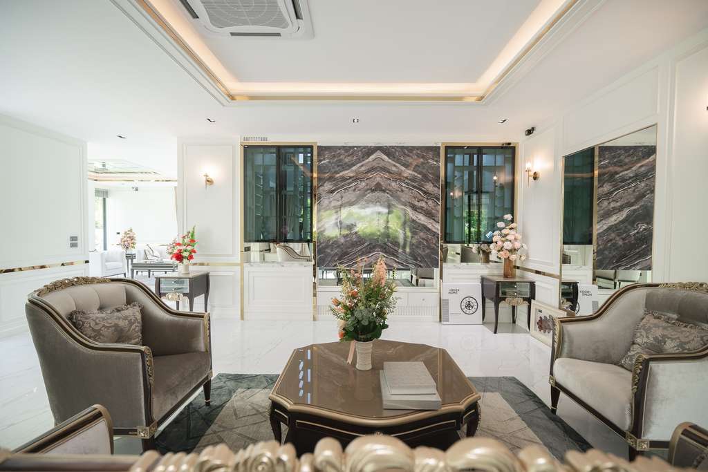 Luxury House, 5 Bedrooms  Wangtan Village