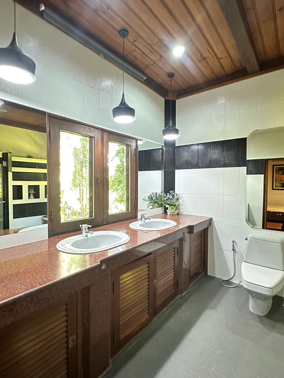 Luxury garden compound in Northern Mae Rim