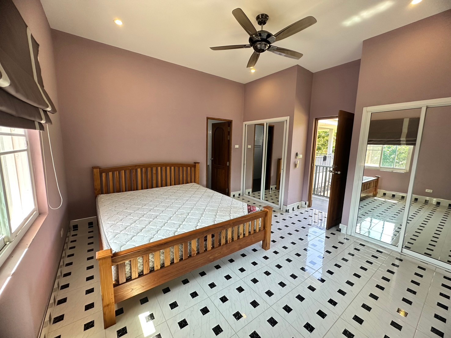 Luxury garden compound in Northern Mae Rim
