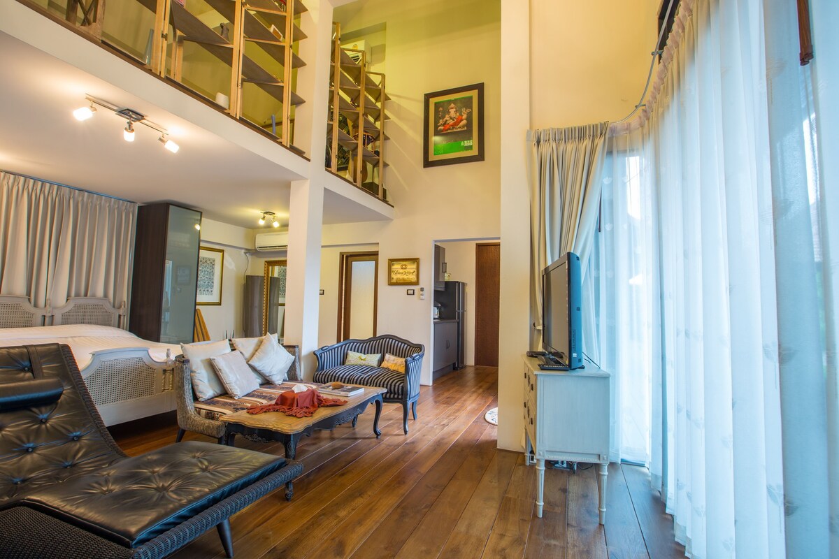 Private tropical style pool villa in the World Club Land project, Doi Kham view.