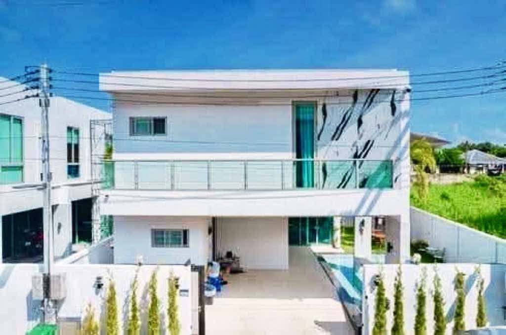 Luxury house for sale with furniture, Sirin Tara luxury house