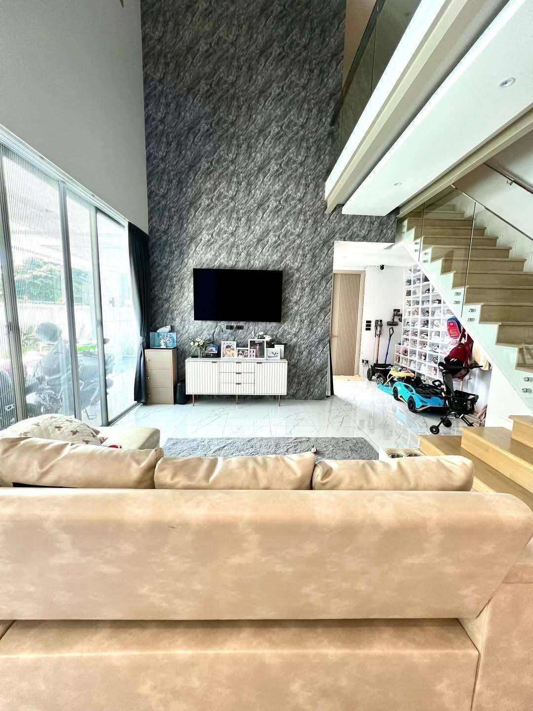 Luxury house for sale with furniture, Sirin Tara luxury house