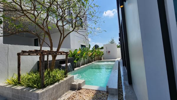 Modern Pool Villa house for sale, Hang Dong