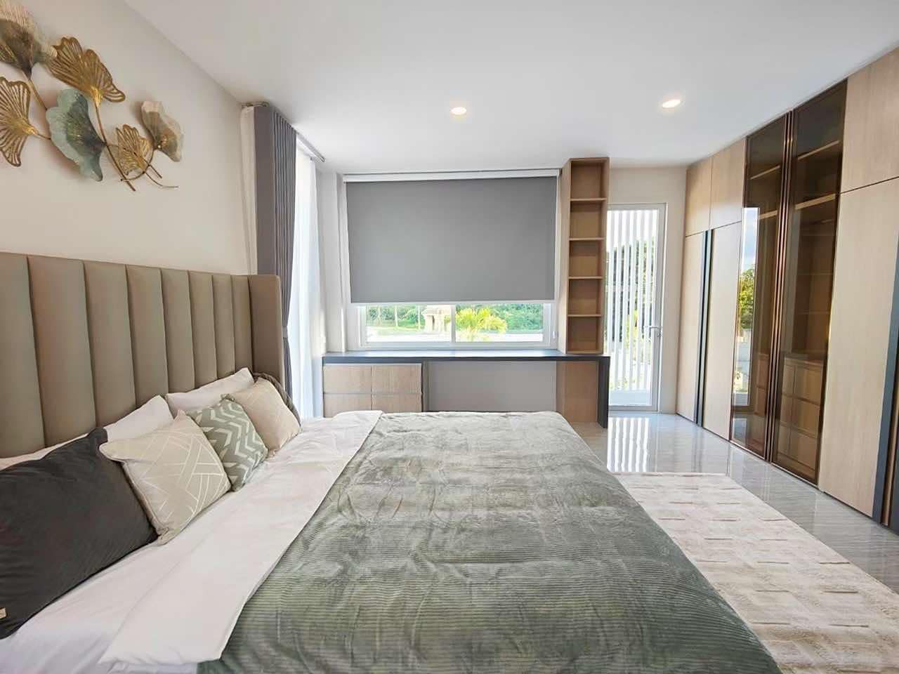 The stunning modern luxury  pool villa for sale