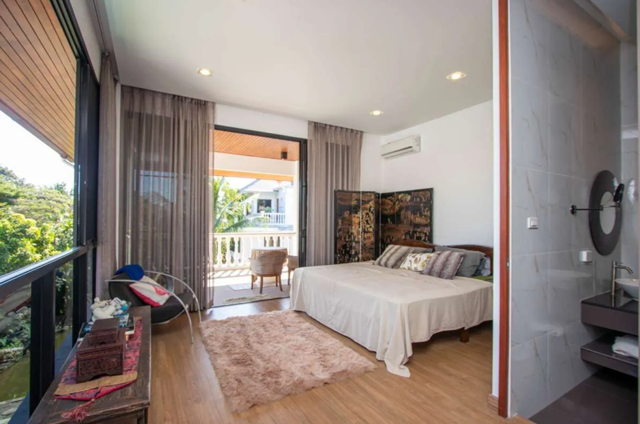 For Sale Luxury Pool Villa  in  Chiang Mai Flora Ville Village