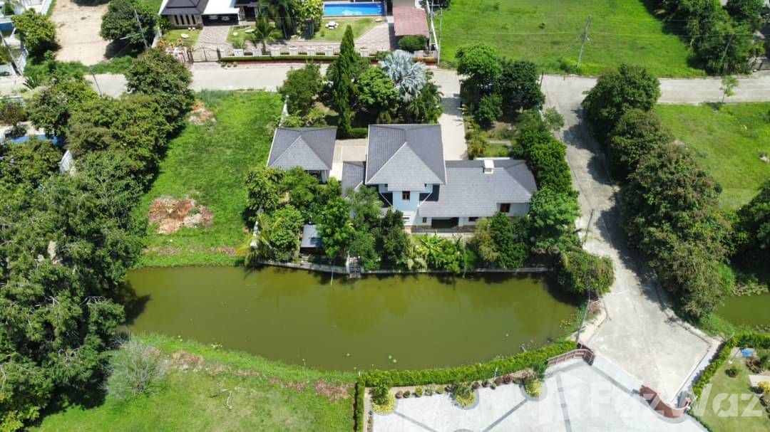 House for sale in Chiang Mai Flora Ville Village, Doi Saket.