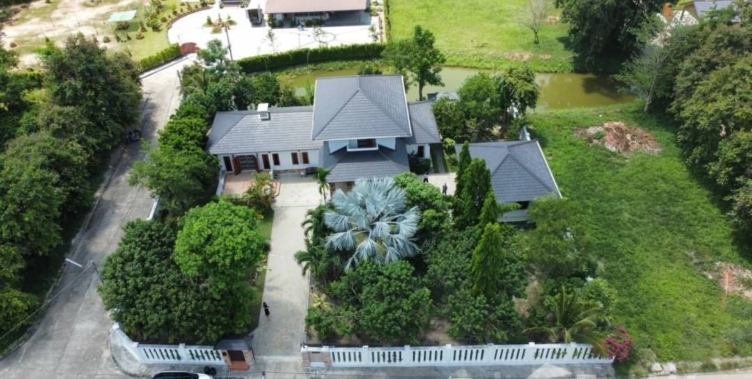House for sale in Chiang Mai Flora Ville Village, Doi Saket.