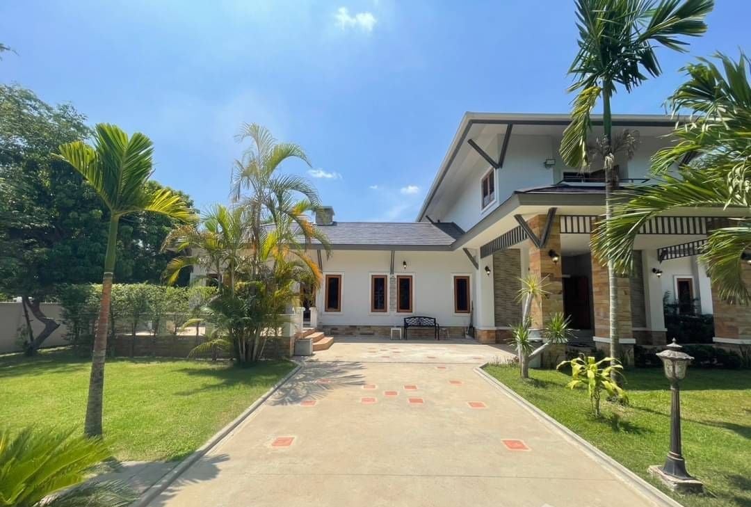 House for sale in Chiang Mai Flora Ville Village, Doi Saket.
